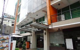 Silver Oaks Suites & Hotel